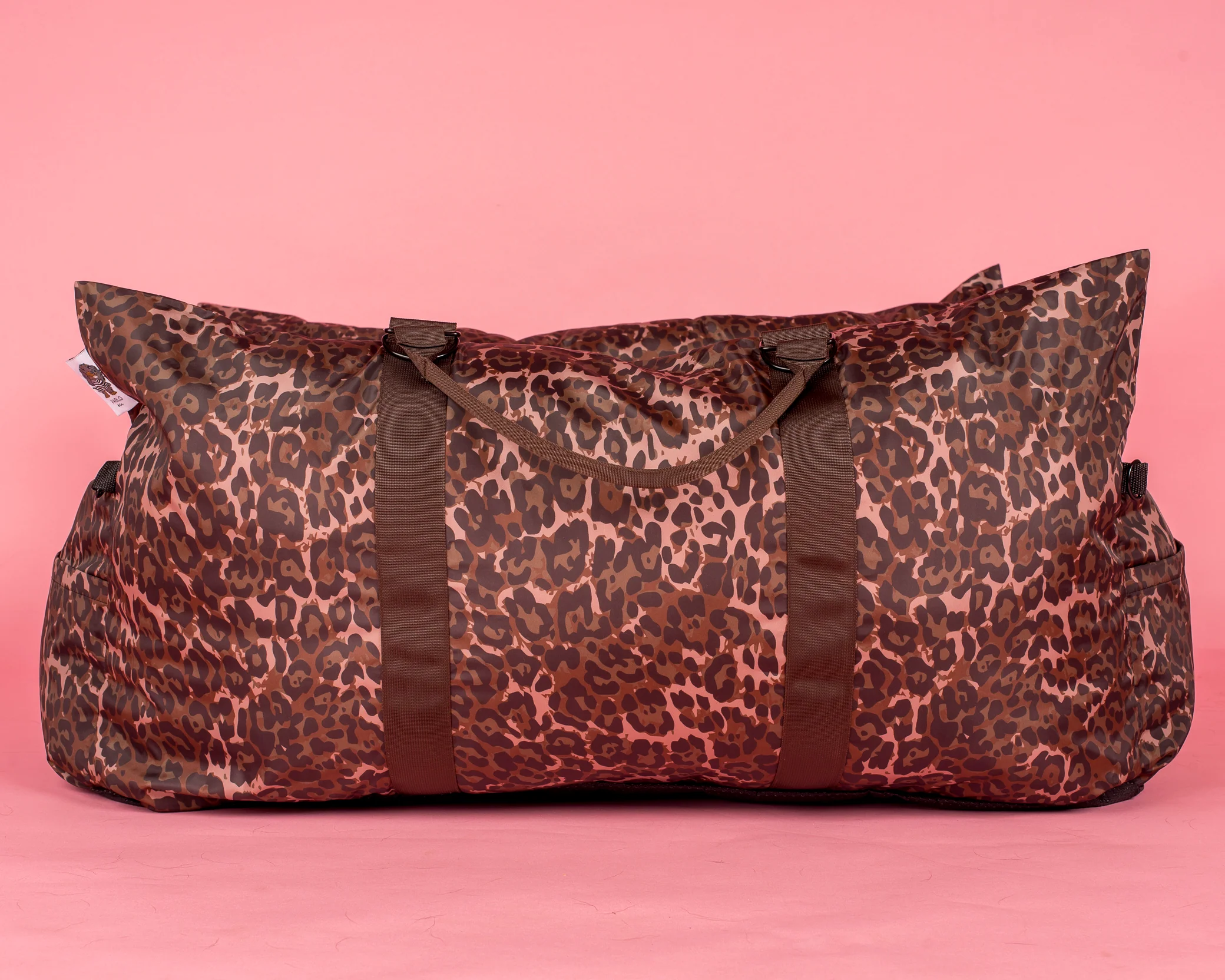 Deluxe Travel Car Bed: Leopard - Image 3