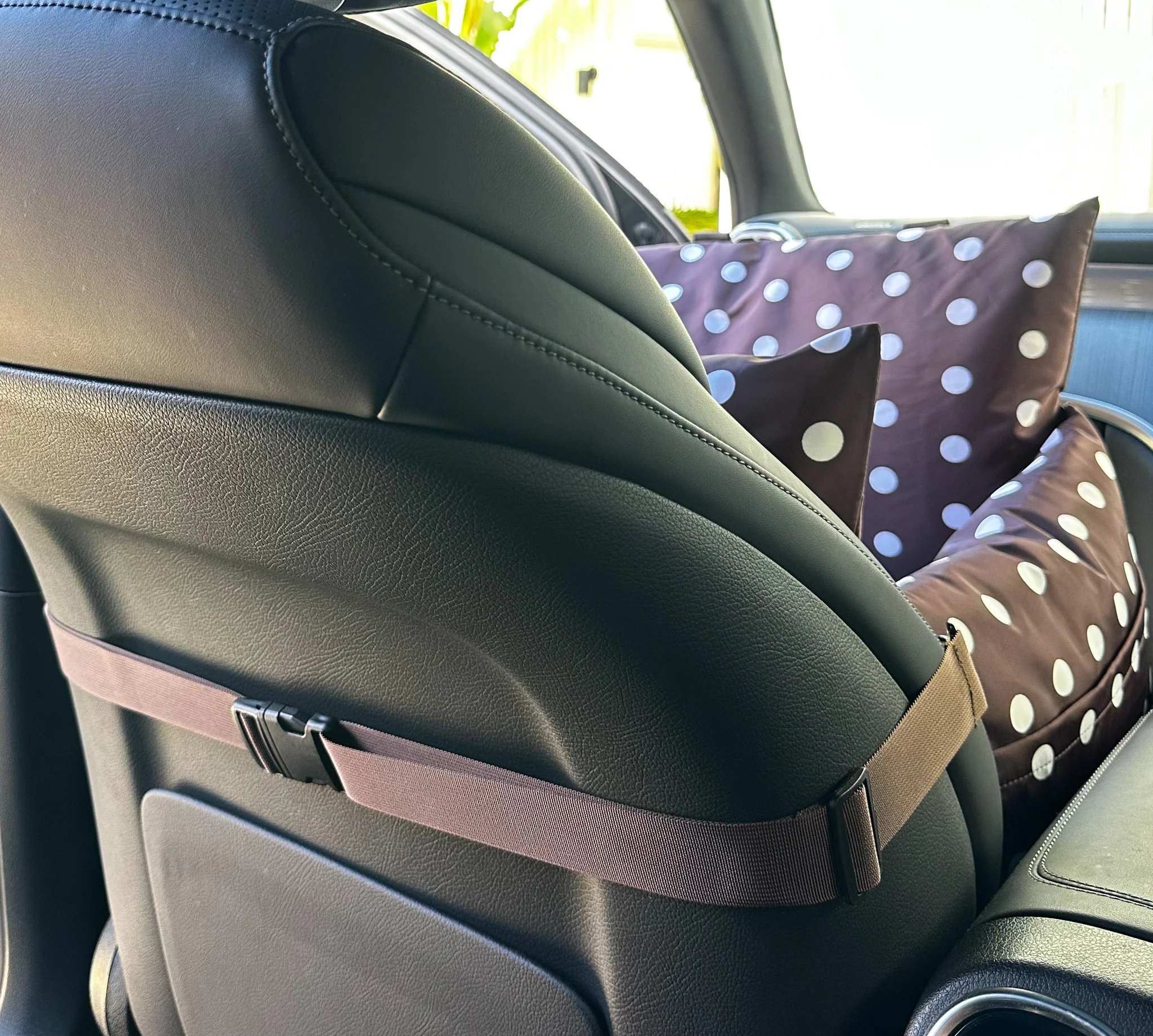 Deluxe Travel Car Bed: Polka Dots - Image 8