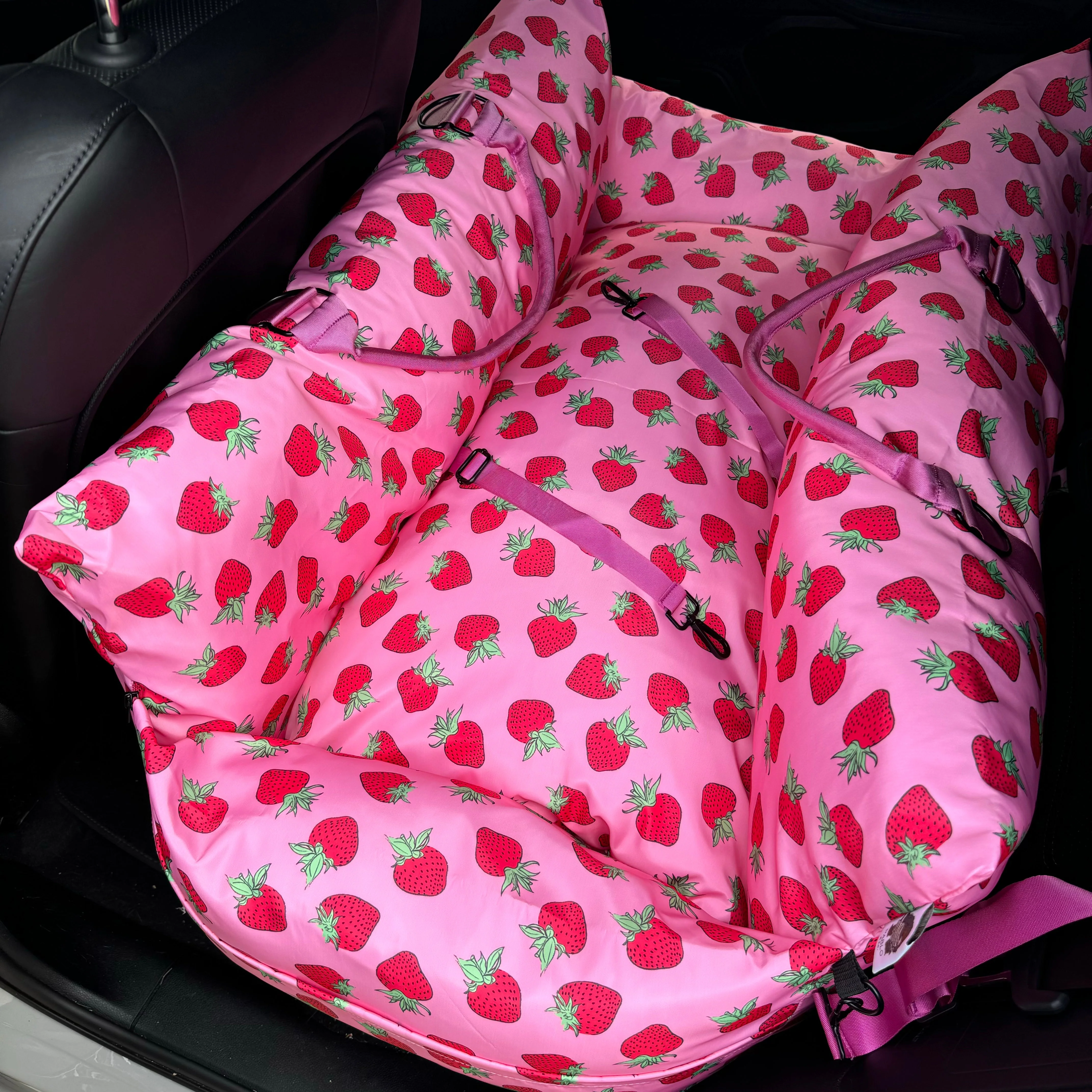 Deluxe Travel Car Bed: Strawberries - Image 3