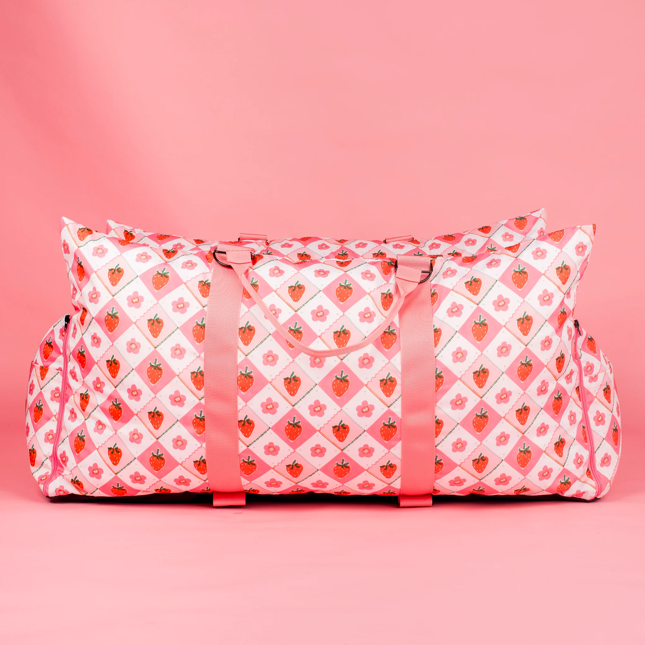 Deluxe Travel Car Bed: Strawberry Patch - Image 3
