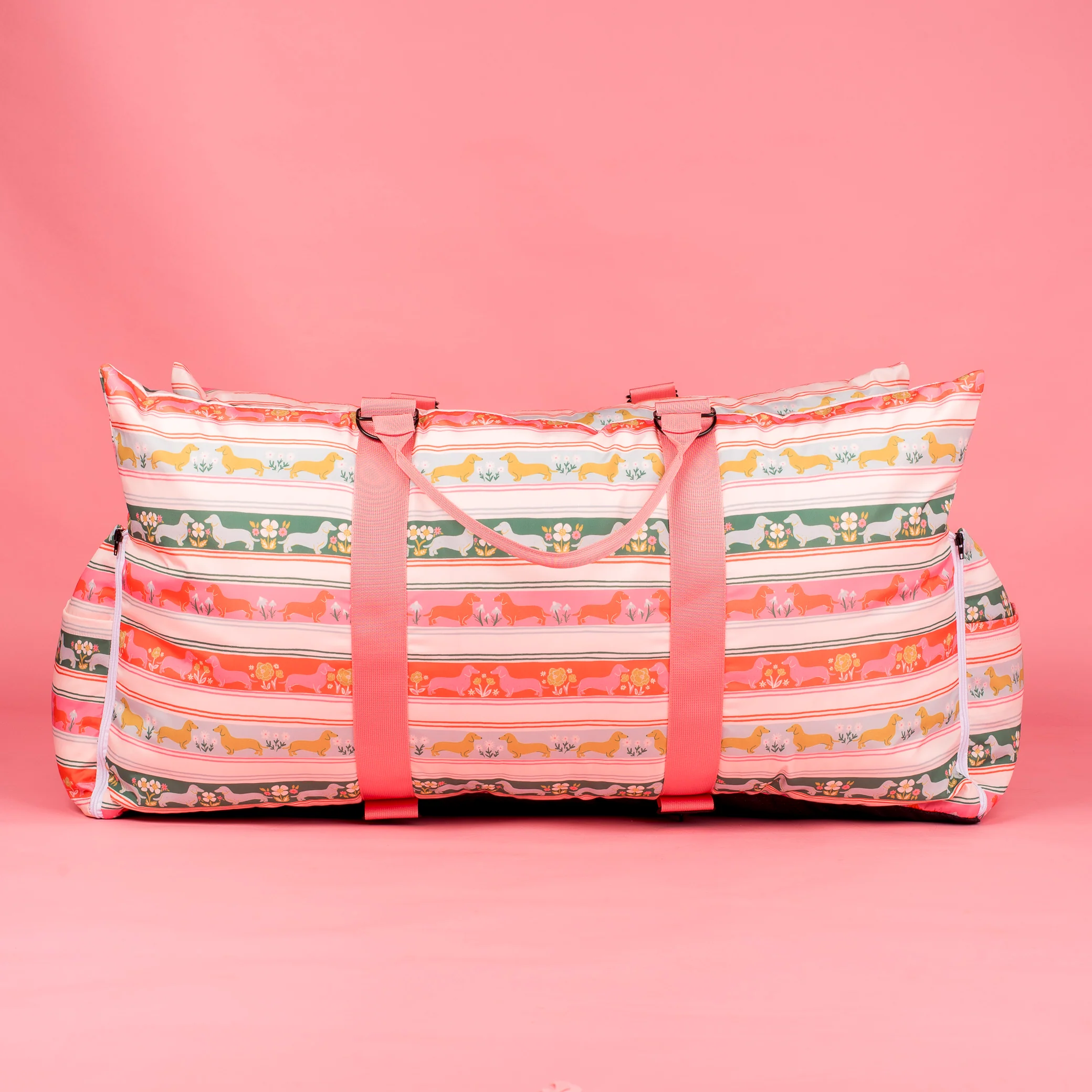 Deluxe Travel Car Bed: The Blooming Dachshund - Image 4