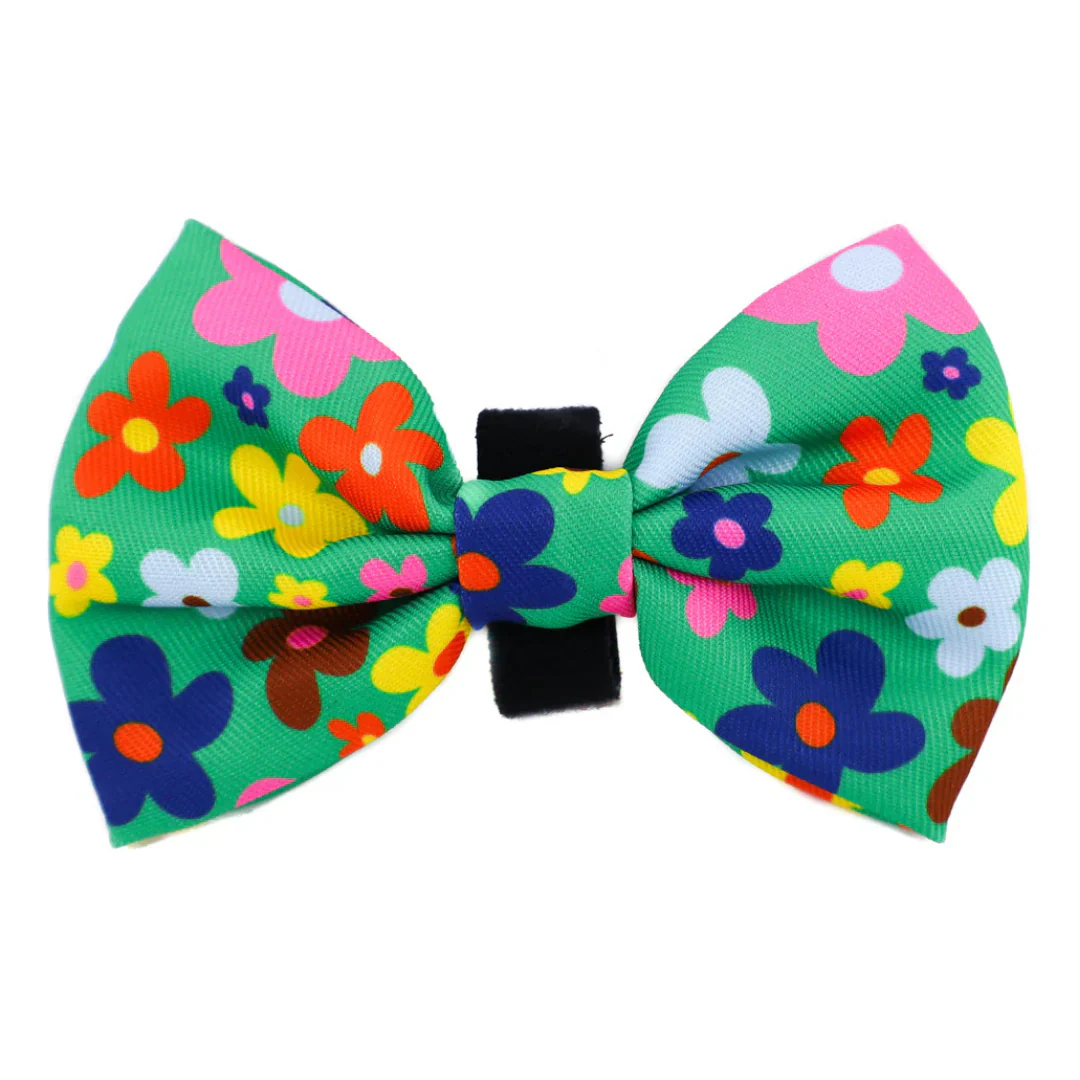 Funky Flowers: Bow Tie