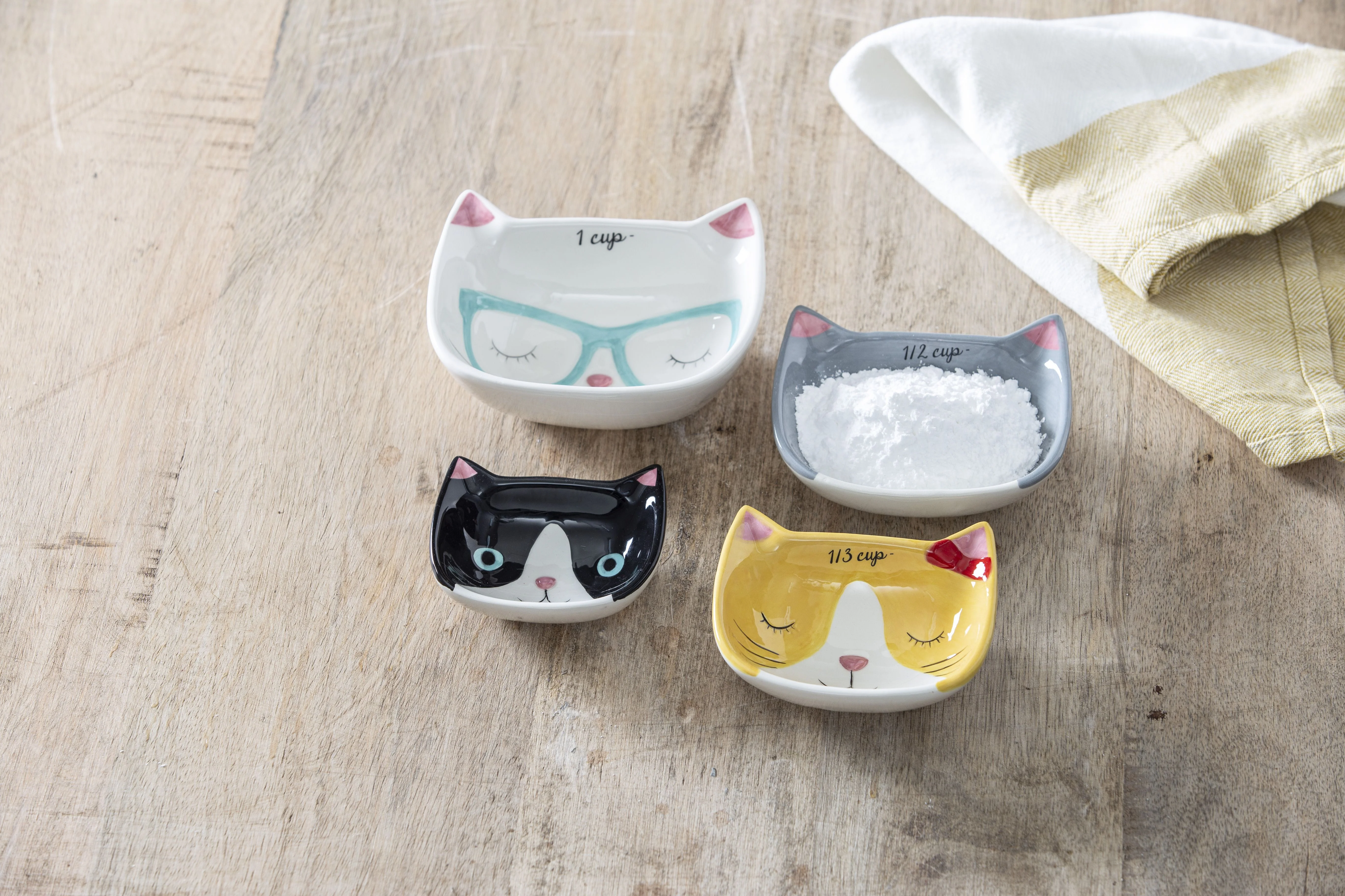 Kitty Crew Measuring Cups - Image 3