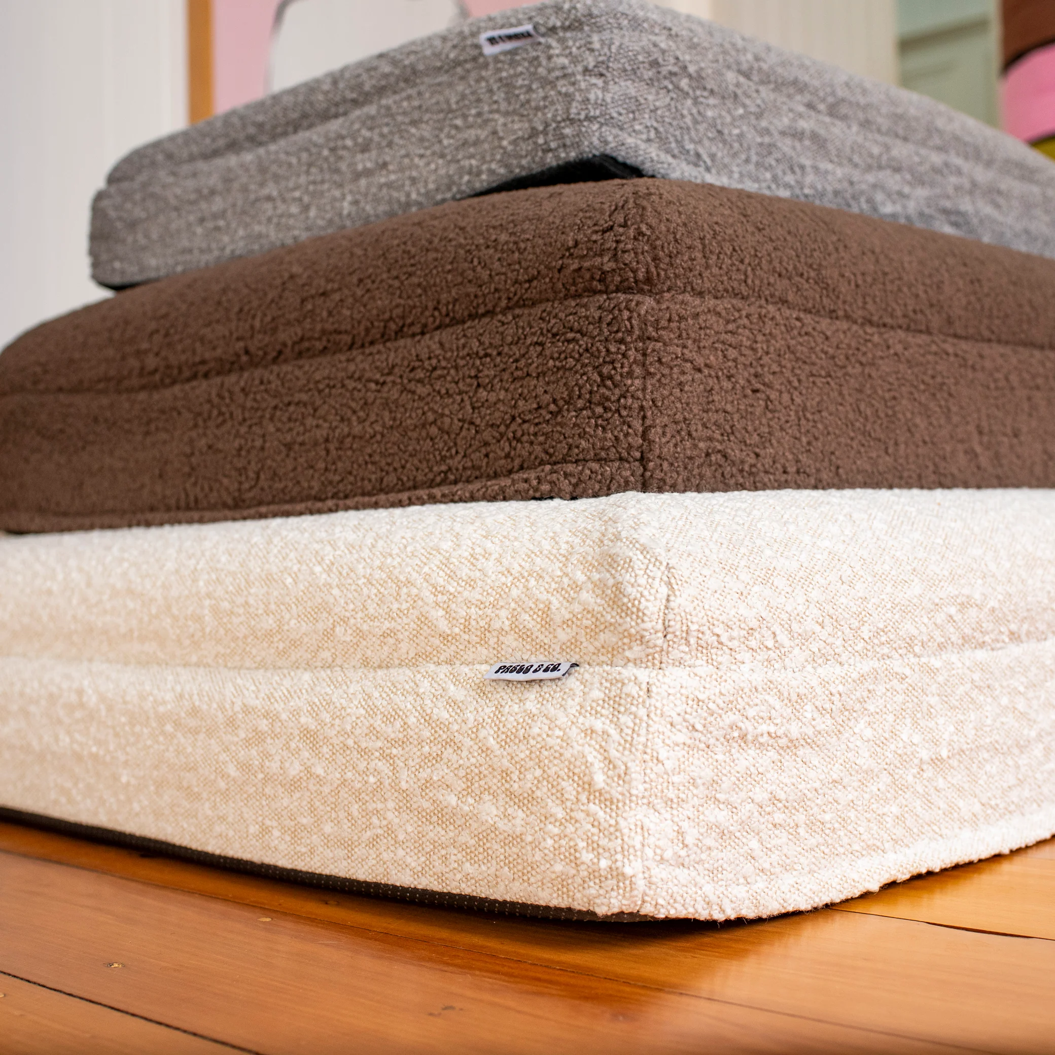 Orthopedic Memory Foam Teddy Dog Bed: Espresso - Image 13