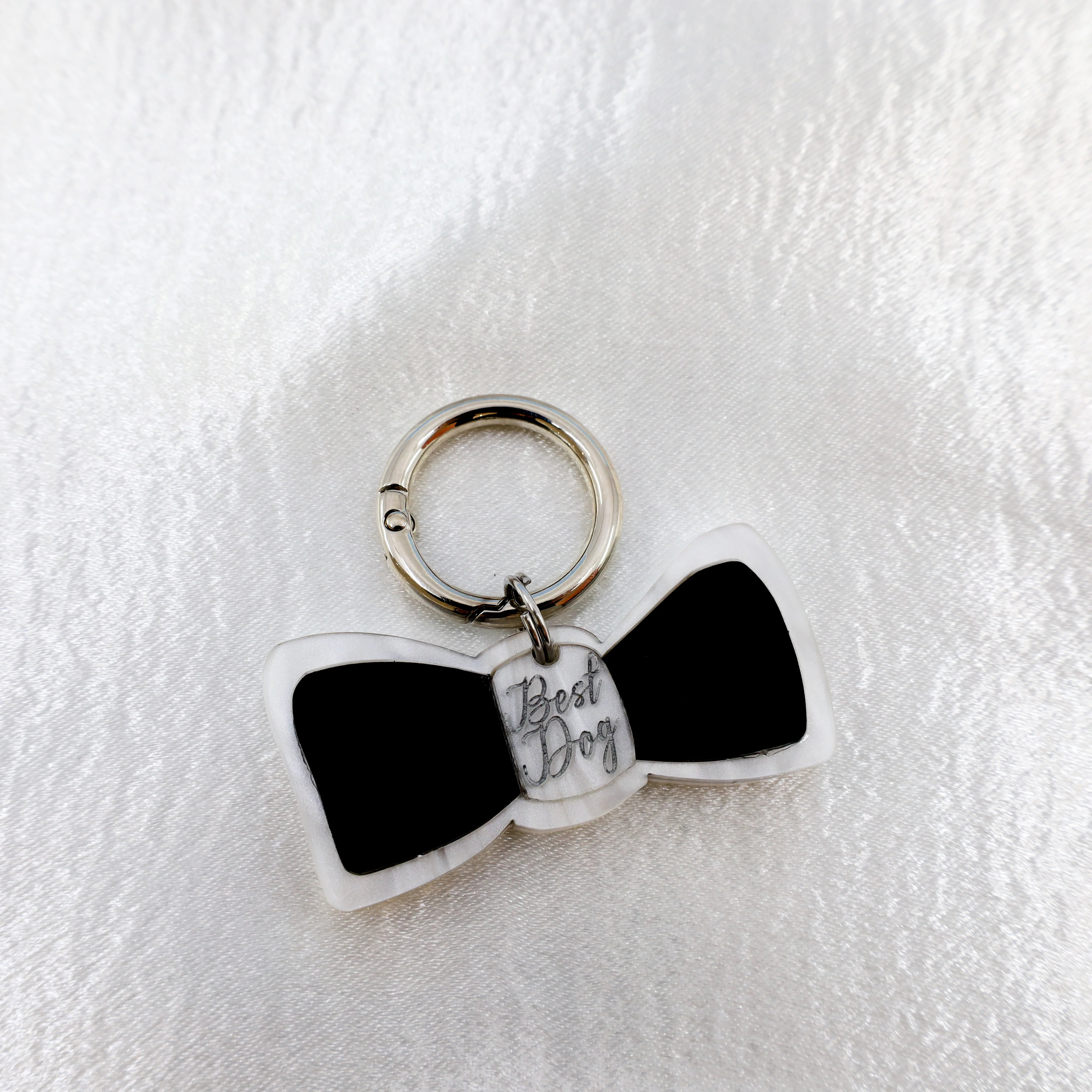 Personalised Pet ID Tag: Best Dog - Image 4
