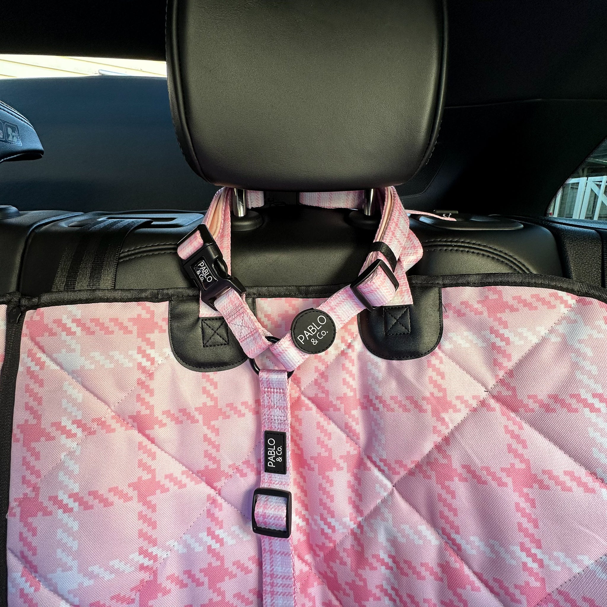 Pink Houndstooth: Headrest Car Restraint - Image 3