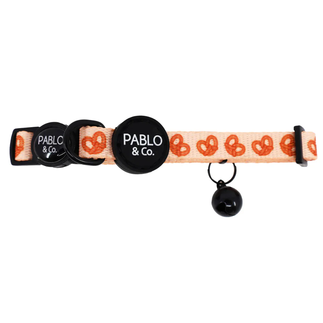 Pretzels: Cat Collar