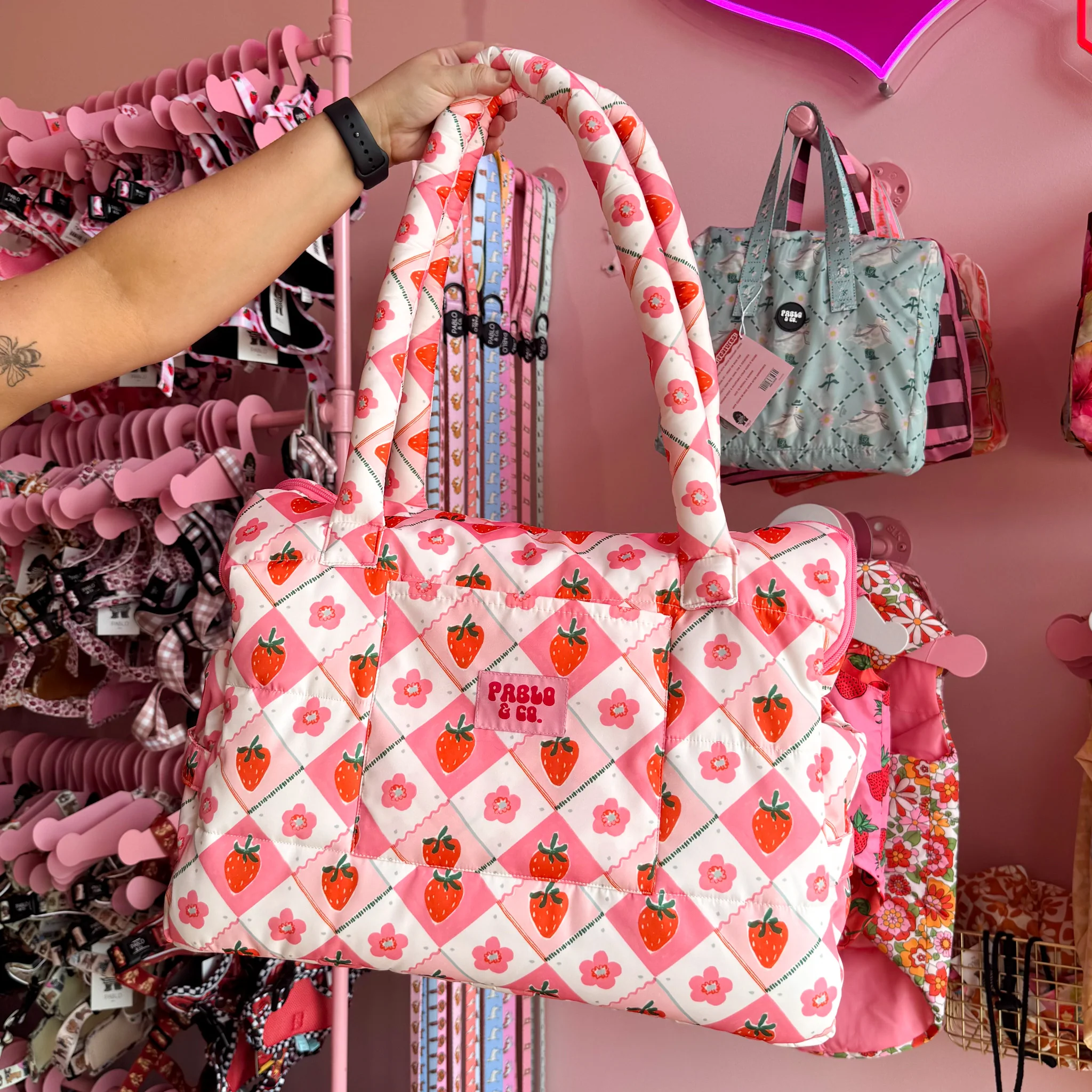 Strawberry Patch: Travel Bag - Image 9