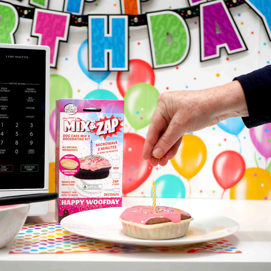 Wagalot: Happy Woofday Cake Mix - Pink - Image 3
