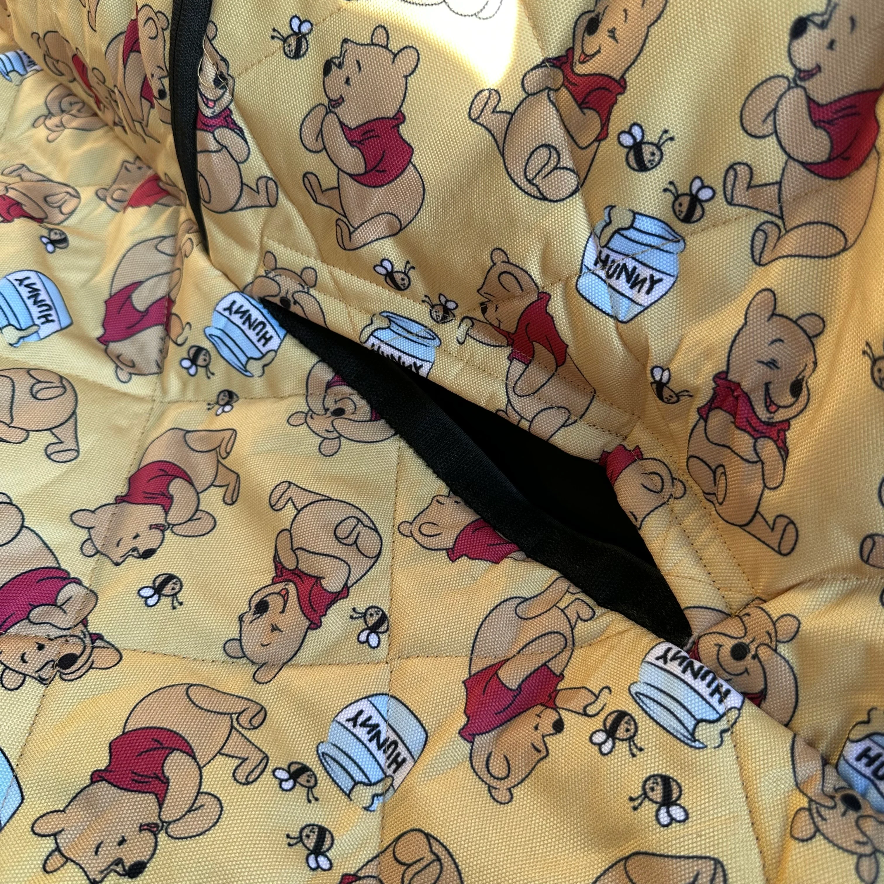 Winnie the Pooh & Bee's: Hammock Car Seat Cover - Image 5
